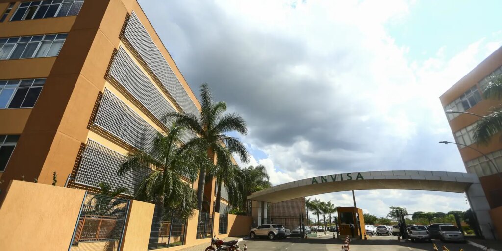 Anvisa determina apreensão de lotes falsificados do Mounjaro: entenda os riscos e como se proteger 11-11-2020_sede_anvisa-5_0