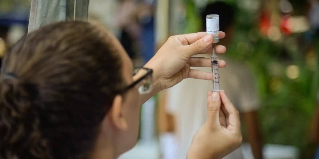 Vírus Sincicial Respiratório (VSR) em queda entre crianças: análise da Fiocruz e cuidados essenciais dsc8071