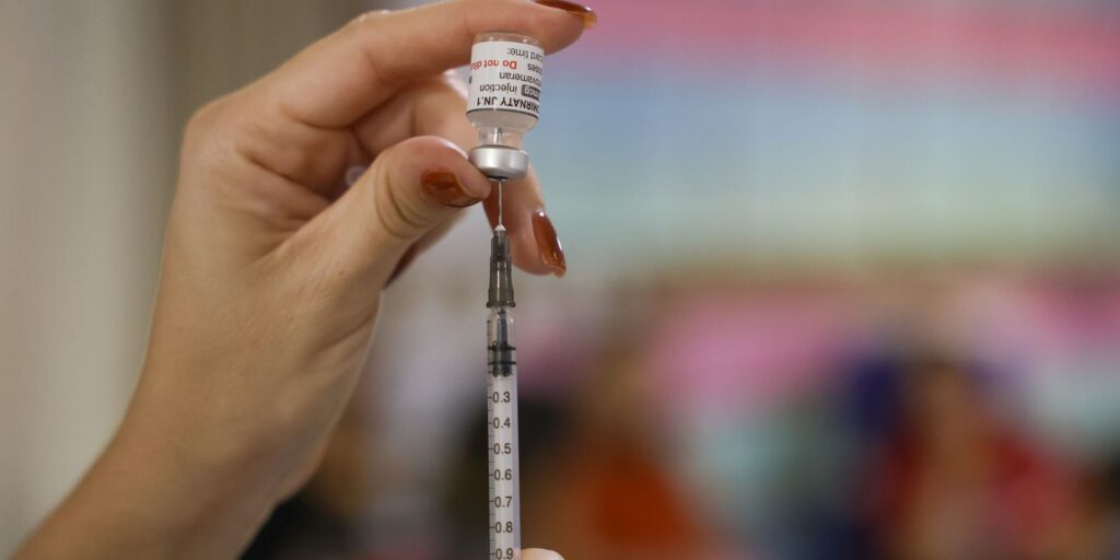 A vacinação contra o HPV diminui a prevalência do vírus entre jovens, revela pesquisa toms0027