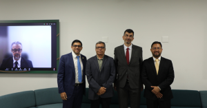Fórum de Infectologia discute estratégias para fortalecer a vacinação e a prevenção de doenças como dengue e herpes zóster Design-sem-nome-2026-09-18T193312.932-300x157-1